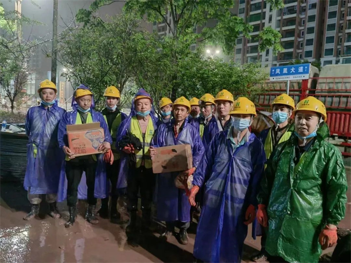 28小時 大干快上正當時 ——廣安集中隔離點二標段建設“攻堅戰(zhàn)”強力推進